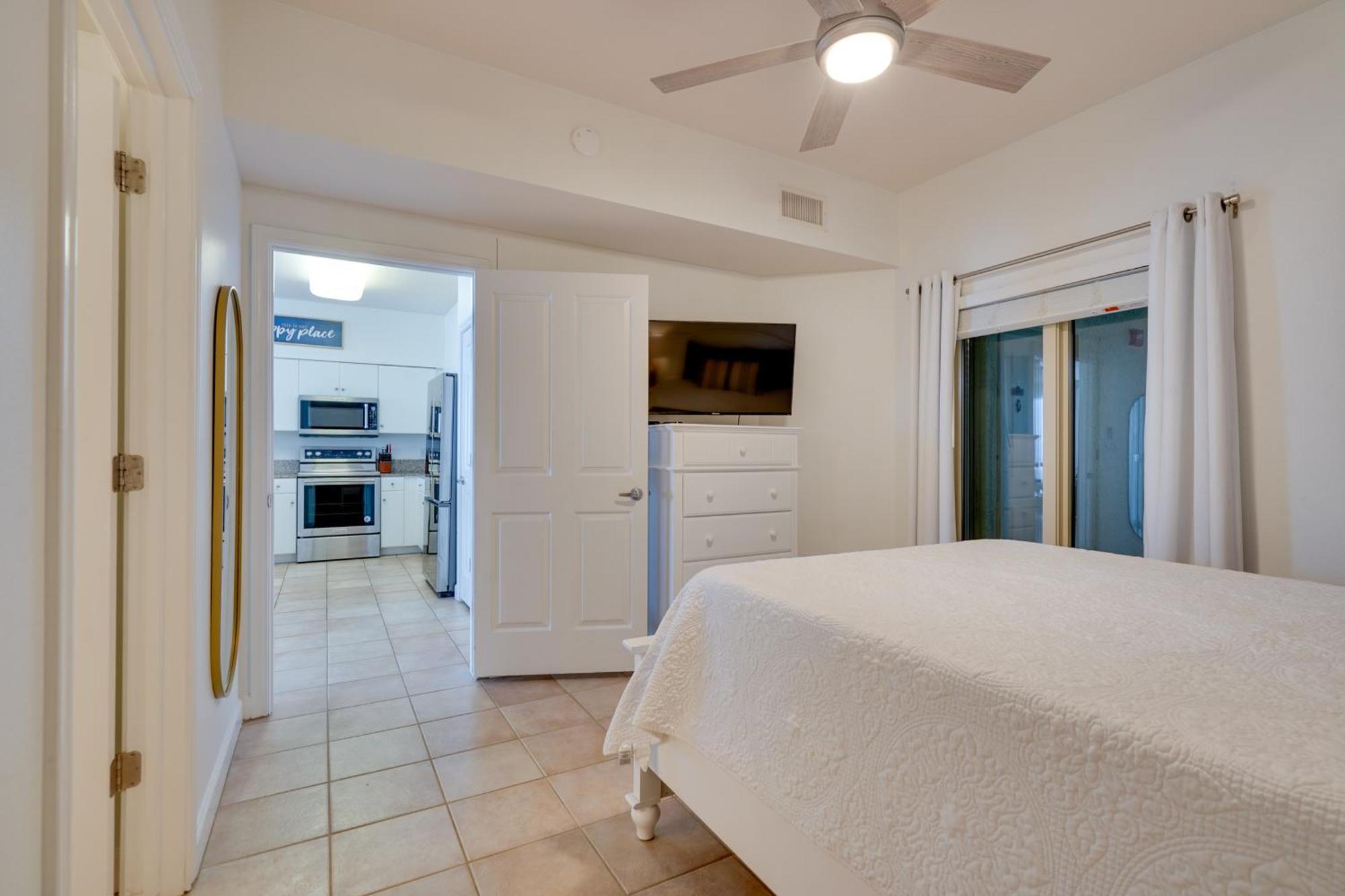 Beachfront Pcb Condo With Ocean View, Pool Access! Panama City Beach Buitenkant foto